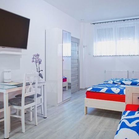 Apartment Franka ออชเวียนชิม ภายนอก รูปภาพ
