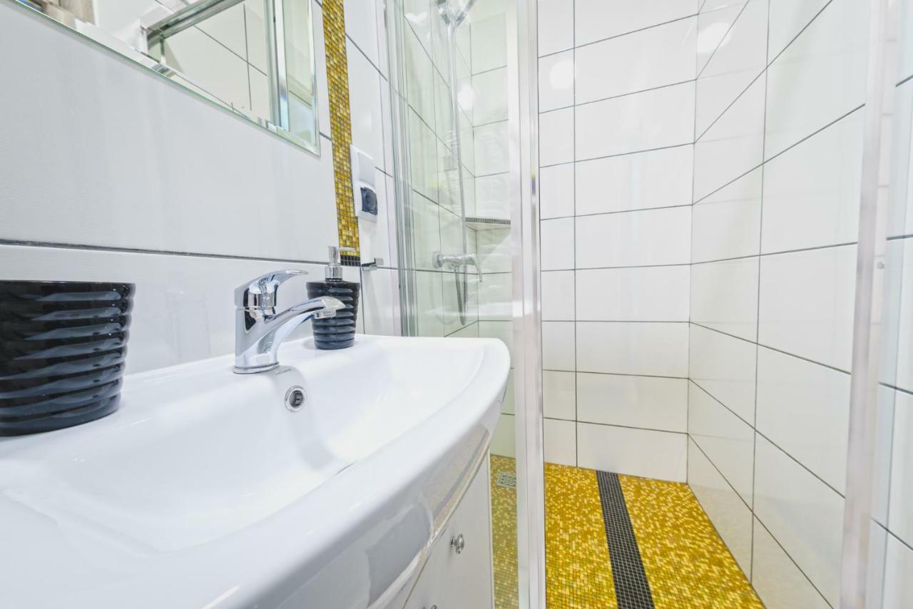 Apartment Franka ออชเวียนชิม ภายนอก รูปภาพ